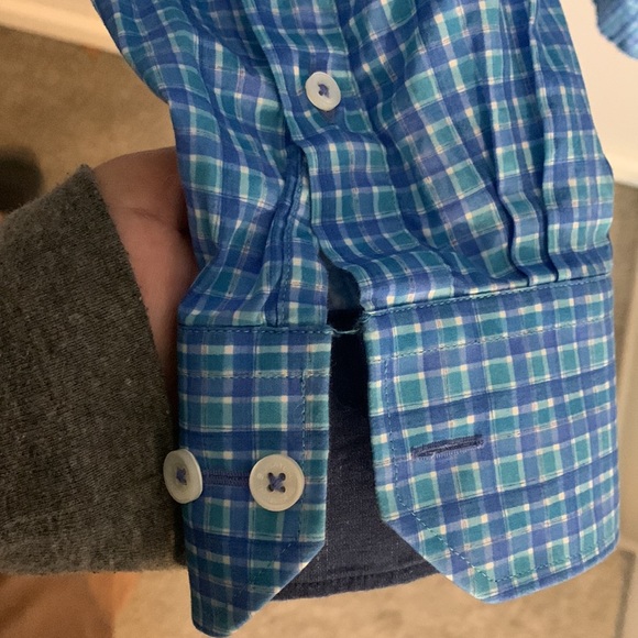 Mens checkered button up - Picture 4 of 7